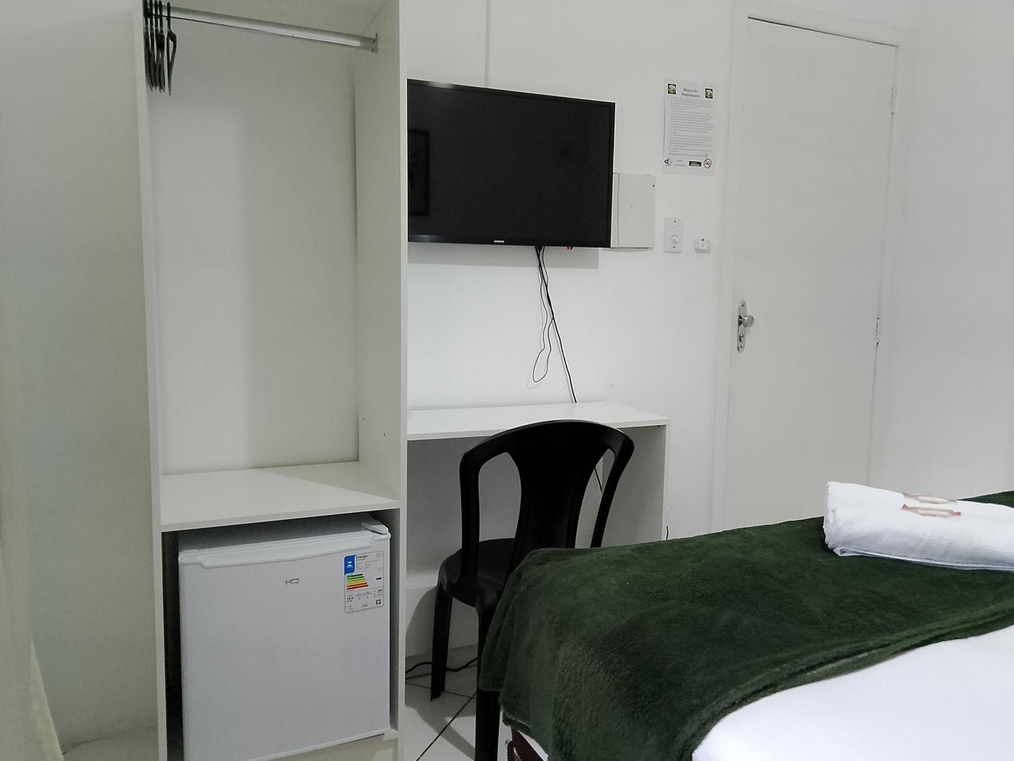 Aconchegante Hotel *